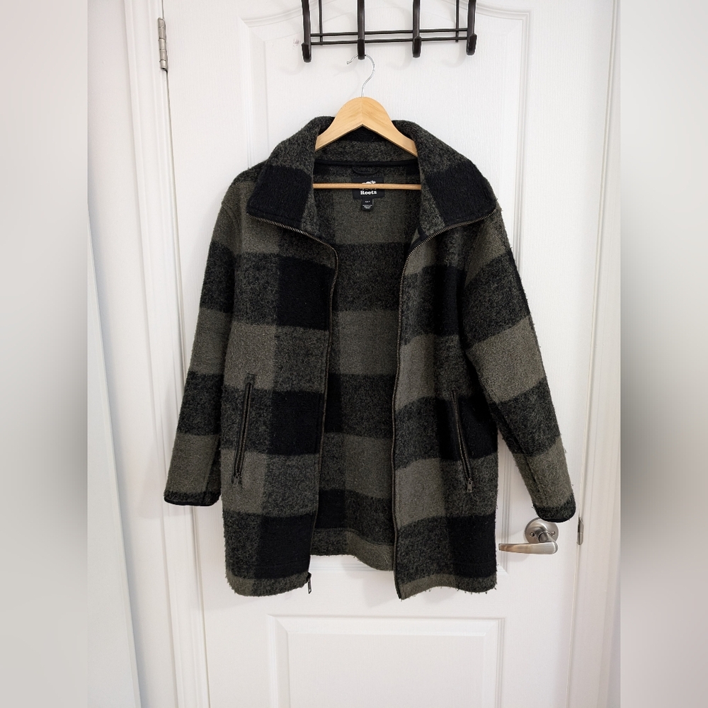 Roots Canada Women's Seymour Green Plaid Car Coat - Size Small